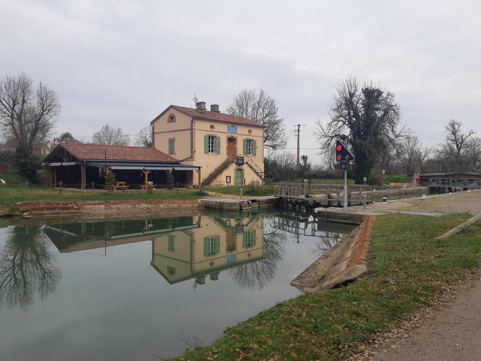 Maison De Famille Avec Parc Arbore Montauban Exterior photo